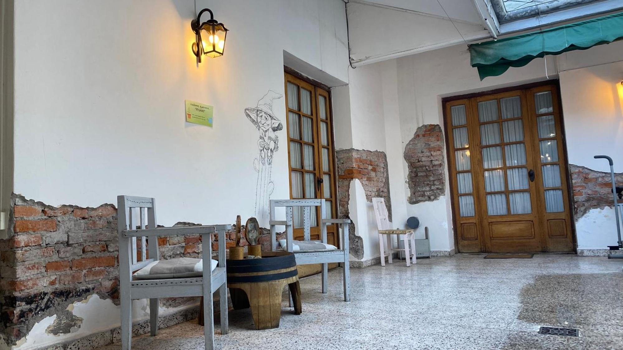 Alojamiento En El Centro De Salta - Casaguemesسالتا المظهر الخارجي الصورة